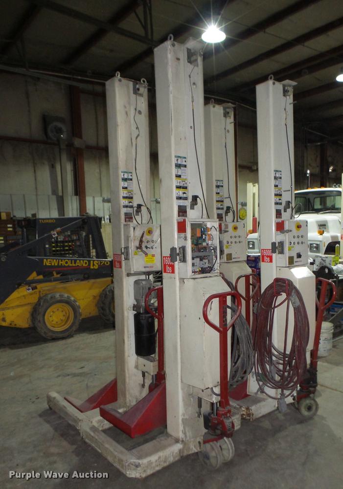 image for item DA1813 (4) 2003 Stertil Koni truck lifts