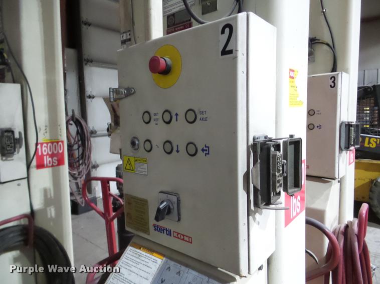 image for item DA1813 (4) 2003 Stertil Koni truck lifts