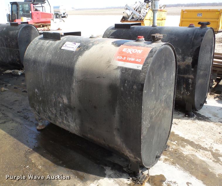 image for item DA1824 (3) oil tanks