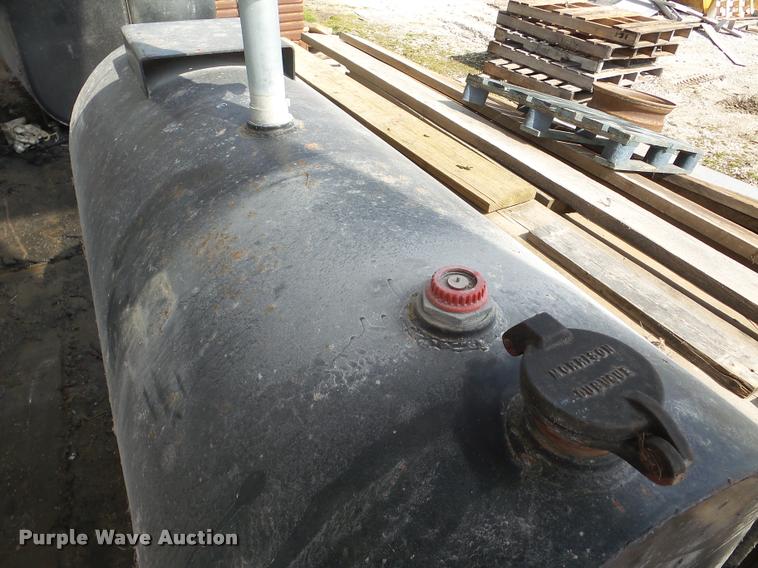 image for item DA1824 (3) oil tanks