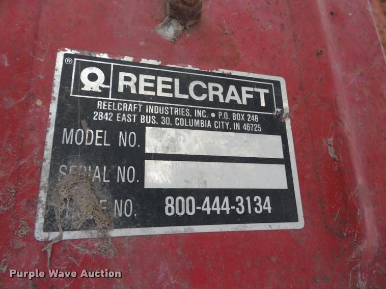 image for item DA1824 (3) oil tanks