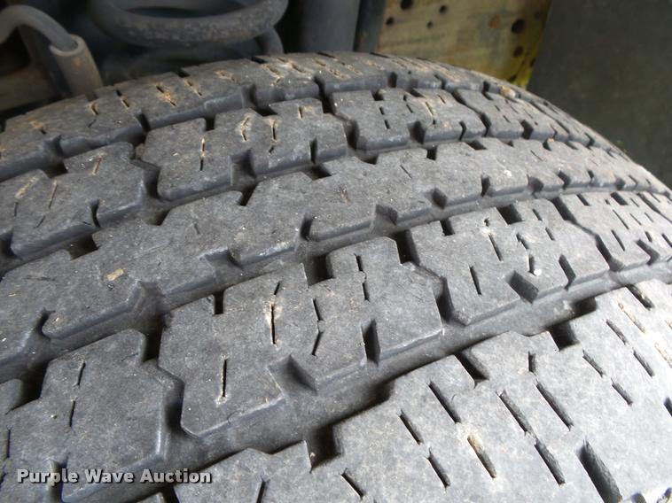 image for item DA2569 2006 Ford F250 Super Duty Crew Cab pickup truck