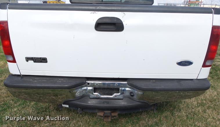 image for item DA2569 2006 Ford F250 Super Duty Crew Cab pickup truck