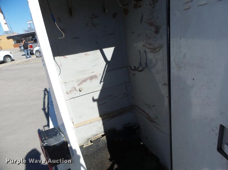 image for item DA3375 2002 Ford F250 Super Duty SuperCab utility bed pickup truck