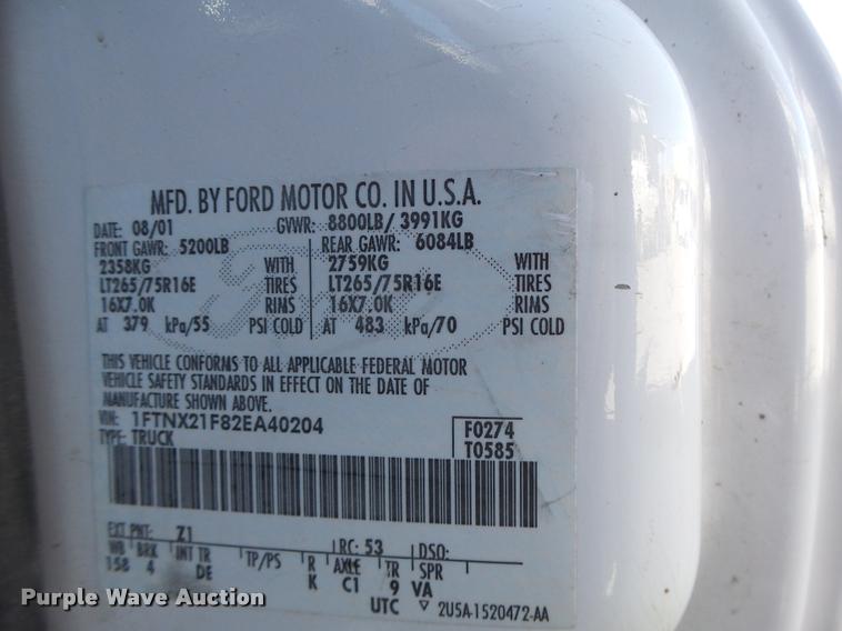 image for item DA3375 2002 Ford F250 Super Duty SuperCab utility bed pickup truck