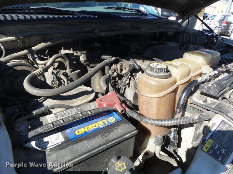 image for item DA3375 2002 Ford F250 Super Duty SuperCab utility bed pickup truck