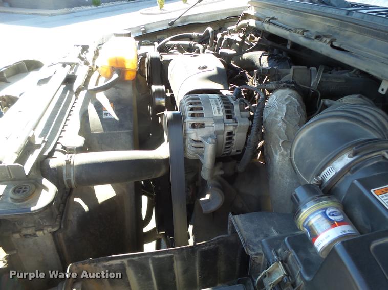 image for item DA3375 2002 Ford F250 Super Duty SuperCab utility bed pickup truck