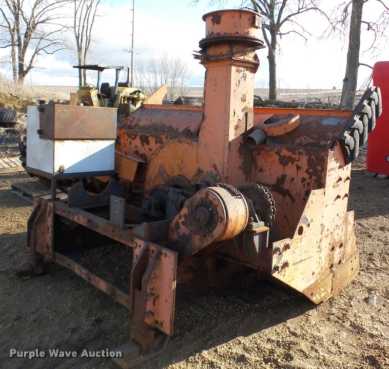 image for item DA7469 Wausau 102-107SC-SNOTHRO snow blower