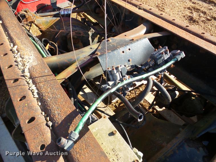 image for item DA7470 International truck axle