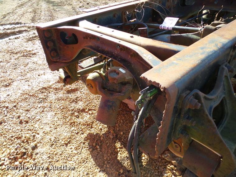 image for item DA7470 International truck axle