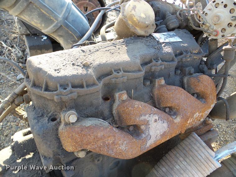 image for item DA7472 Caterpillar 3208 eight cylinder diesel engine