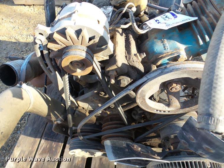 image for item DA7472 Caterpillar 3208 eight cylinder diesel engine