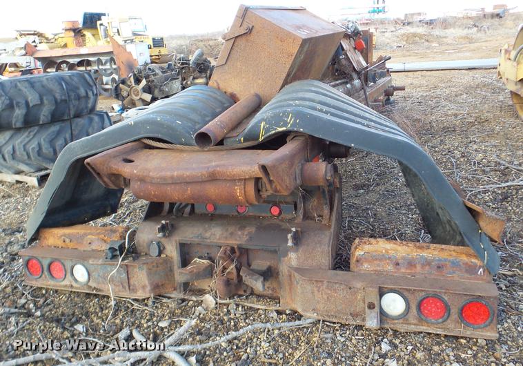 image for item DA7482 Roll off truck bed frame