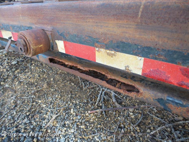 image for item DA7482 Roll off truck bed frame