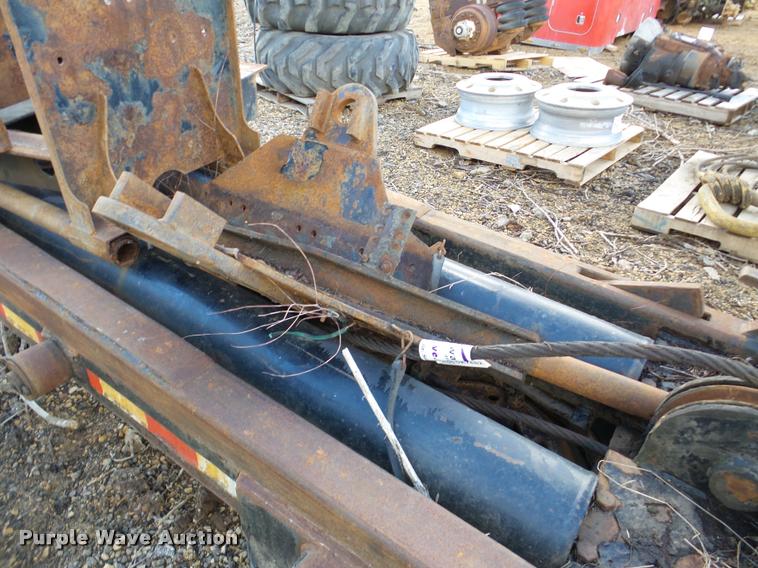 image for item DA7482 Roll off truck bed frame