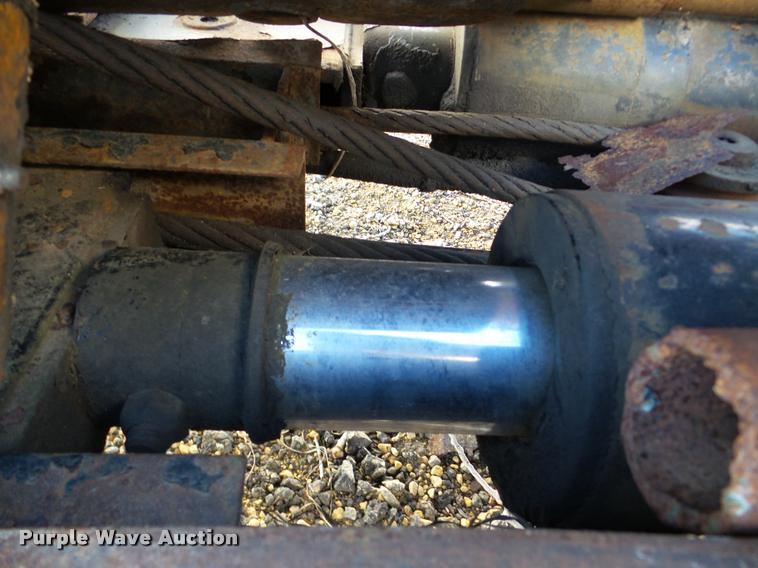 image for item DA7482 Roll off truck bed frame