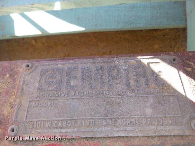 image for item DA7485 Empire F-150 sand blasting pot