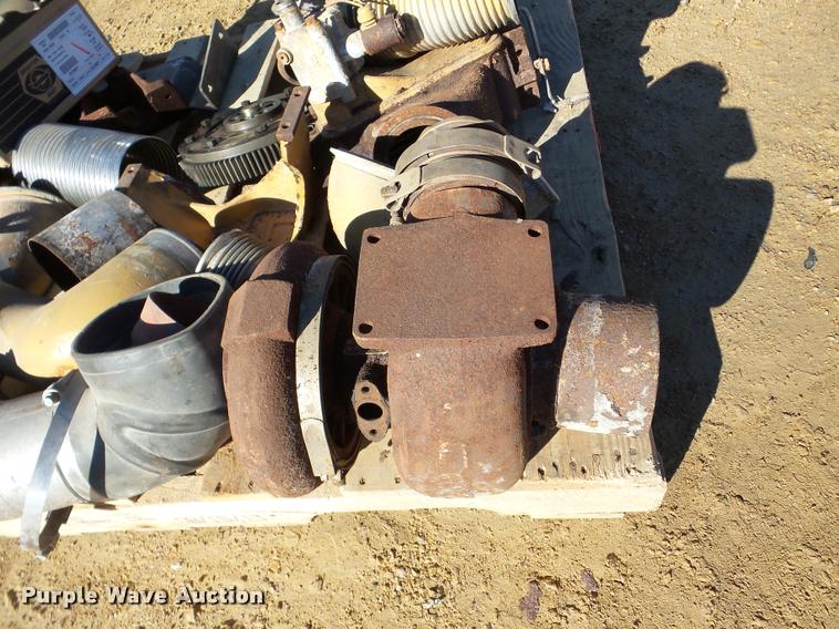 image for item DA7488 Caterpillar C-15 exhaust parts