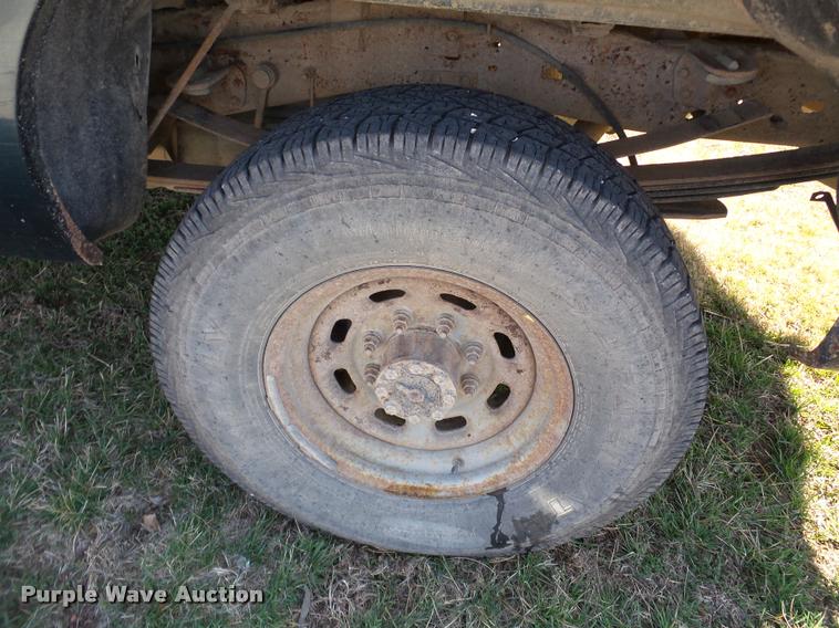 image for item DA7490 1999 Ford F250 Super Duty Crew Cab pickup truck