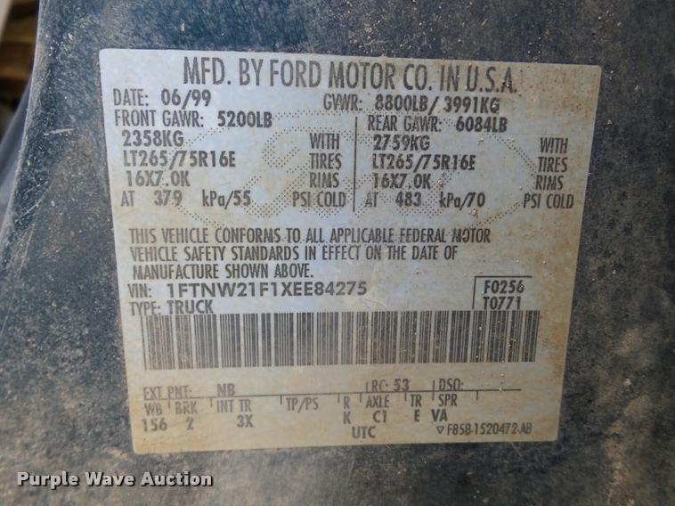 image for item DA7490 1999 Ford F250 Super Duty Crew Cab pickup truck