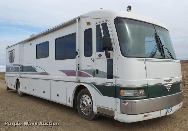 image for item DA7497 1995 Spartan Fleetwood RV