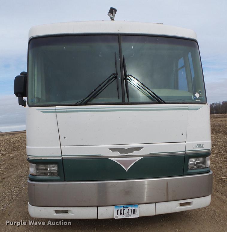 image for item DA7497 1995 Spartan Fleetwood RV