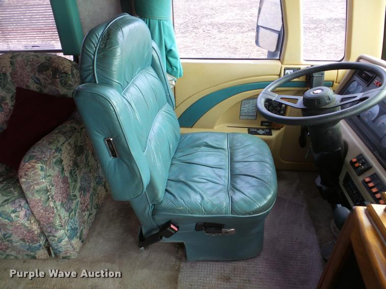 image for item DA7497 1995 Spartan Fleetwood RV