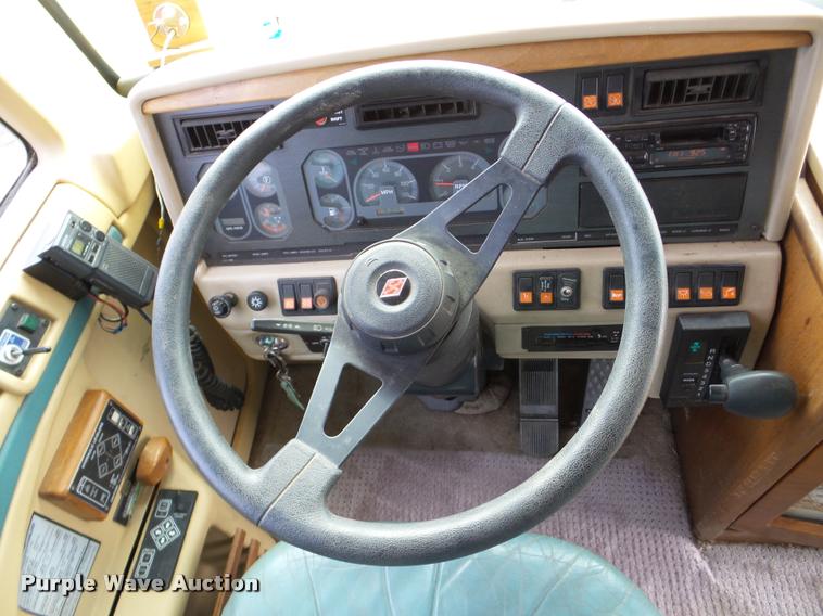 image for item DA7497 1995 Spartan Fleetwood RV