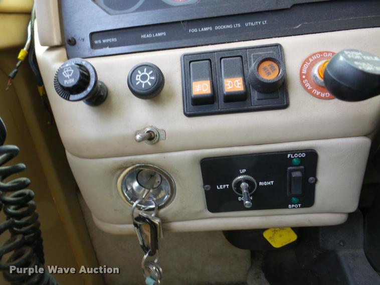 image for item DA7497 1995 Spartan Fleetwood RV