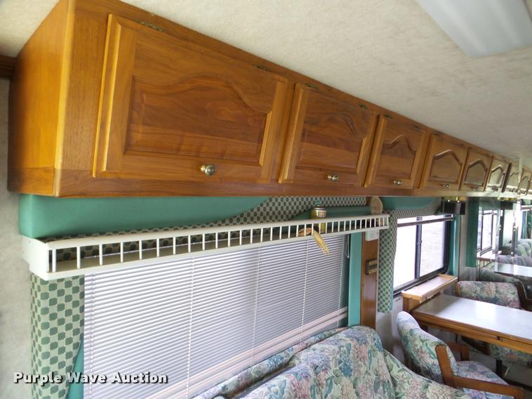 image for item DA7497 1995 Spartan Fleetwood RV