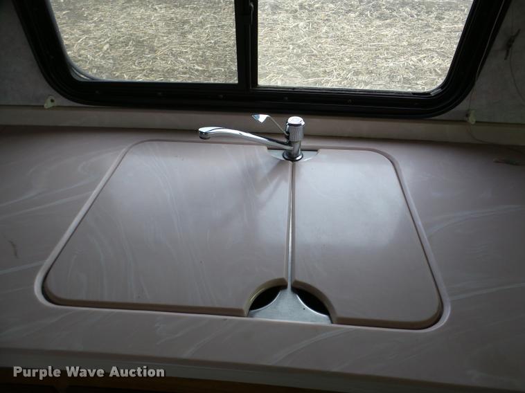 image for item DA7497 1995 Spartan Fleetwood RV