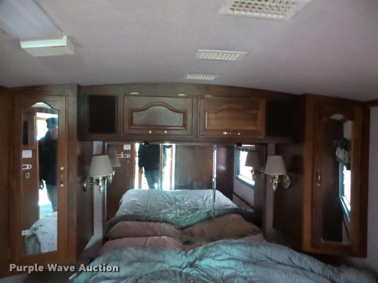 image for item DA7497 1995 Spartan Fleetwood RV