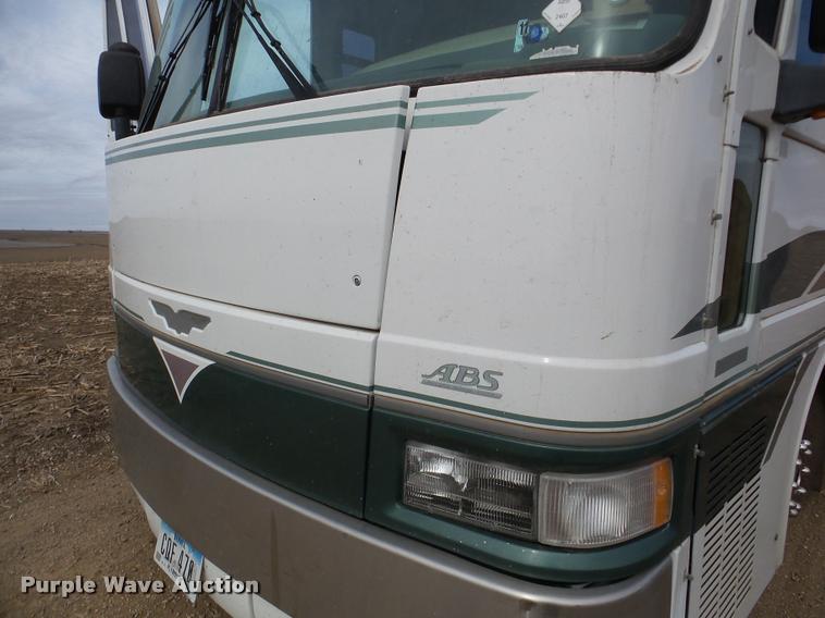 image for item DA7497 1995 Spartan Fleetwood RV