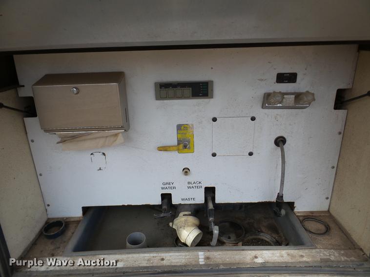 image for item DA7497 1995 Spartan Fleetwood RV