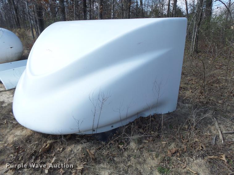 image for item DA9430 2005 International roof fairings