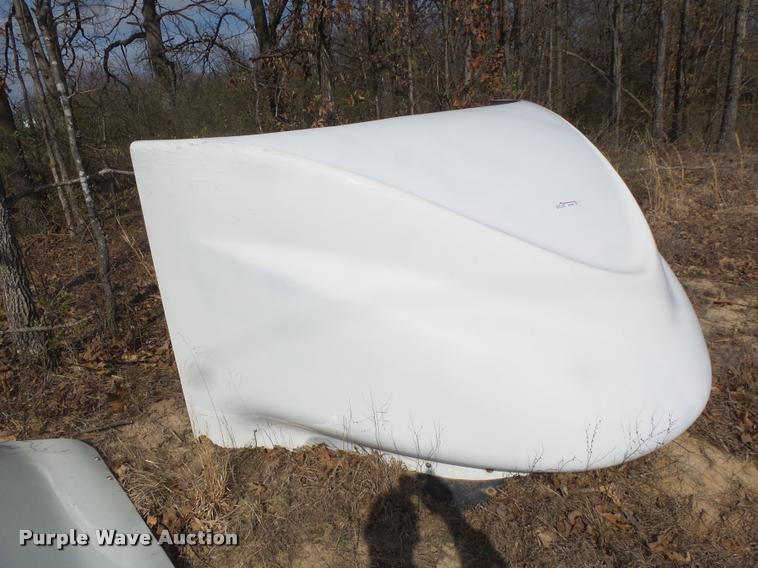 image for item DA9430 2005 International roof fairings