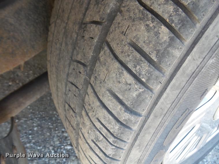 image for item DB0557 2004 Ford Crown Victoria Police Interceptor