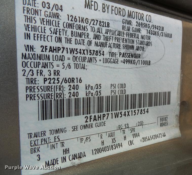 image for item DB0557 2004 Ford Crown Victoria Police Interceptor