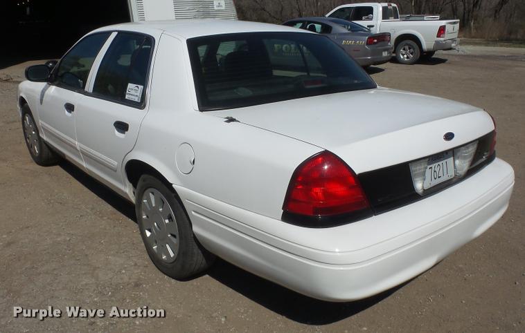 image for item DB0562 2011 Ford Crown Victoria Police Interceptor