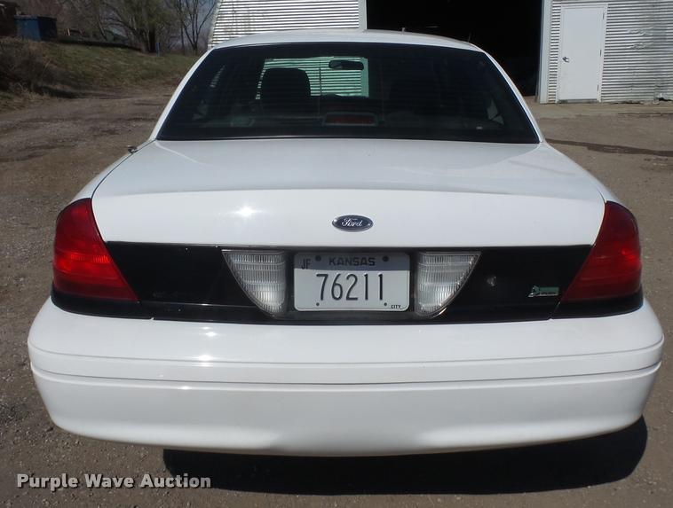 image for item DB0562 2011 Ford Crown Victoria Police Interceptor