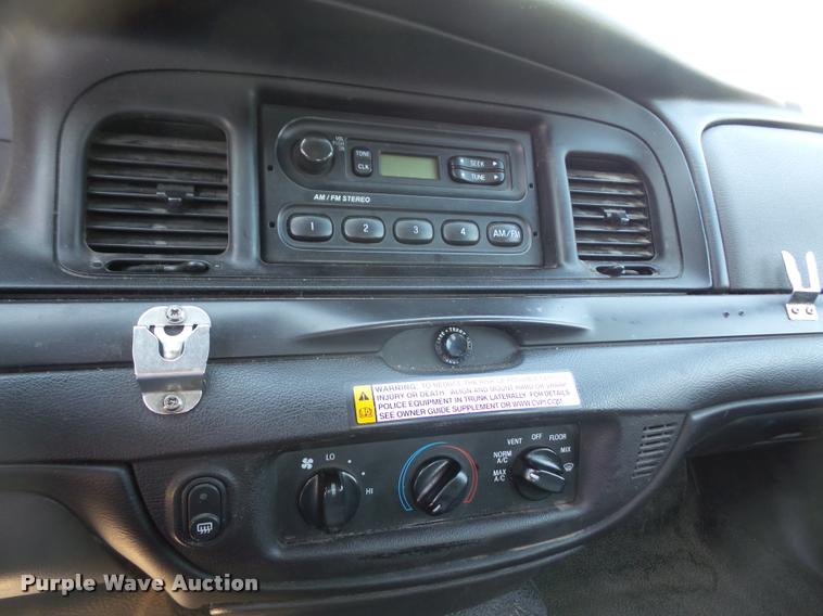 image for item DB0562 2011 Ford Crown Victoria Police Interceptor