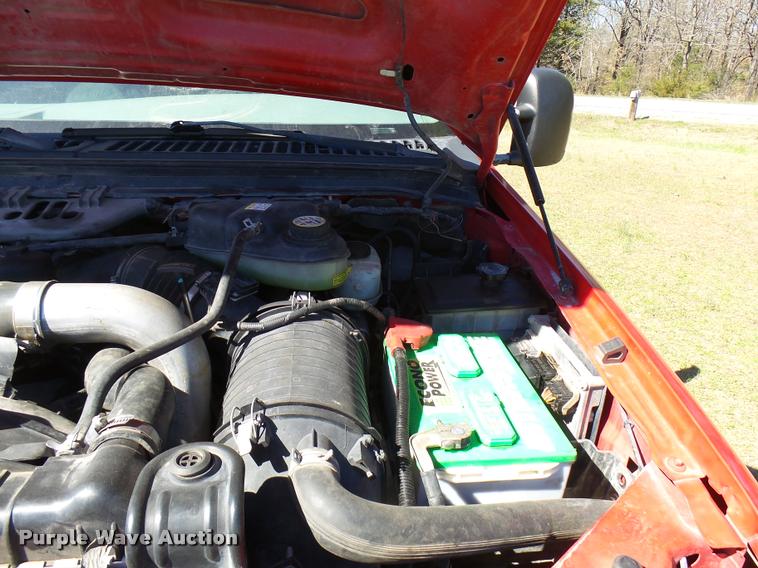 image for item DB2480 2004 Ford F350 Super Duty Crew Cab pickup truck