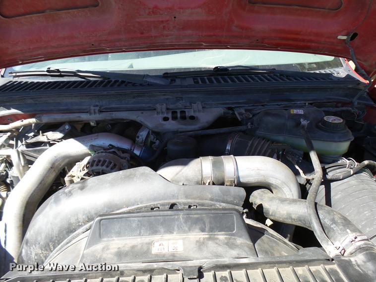 image for item DB2480 2004 Ford F350 Super Duty Crew Cab pickup truck