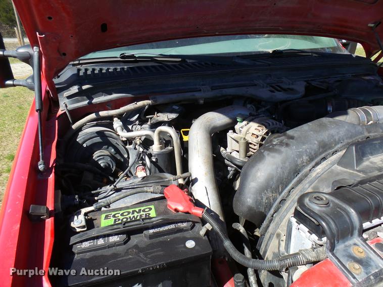 image for item DB2480 2004 Ford F350 Super Duty Crew Cab pickup truck