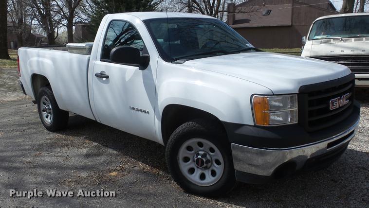 image for item DB3805 2010 GMC Sierra 1500 pickup truck