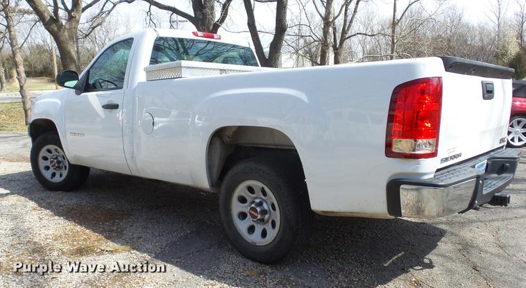 image for item DB3805 2010 GMC Sierra 1500 pickup truck