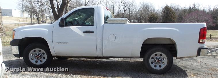 image for item DB3805 2010 GMC Sierra 1500 pickup truck