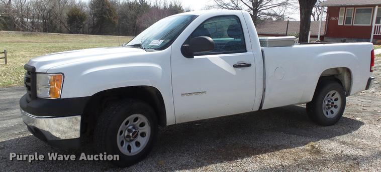 image for item DB3805 2010 GMC Sierra 1500 pickup truck