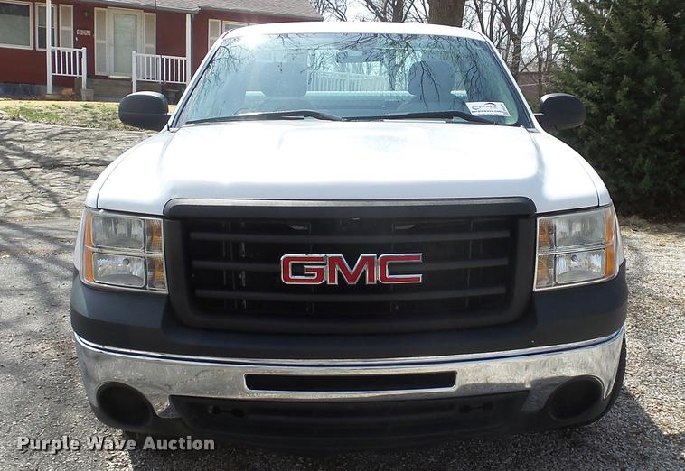 image for item DB3805 2010 GMC Sierra 1500 pickup truck