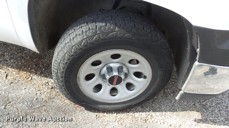 image for item DB3805 2010 GMC Sierra 1500 pickup truck